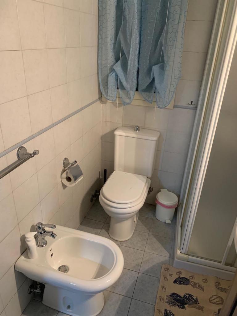 Airport Bedroom House Катанія Екстер'єр фото